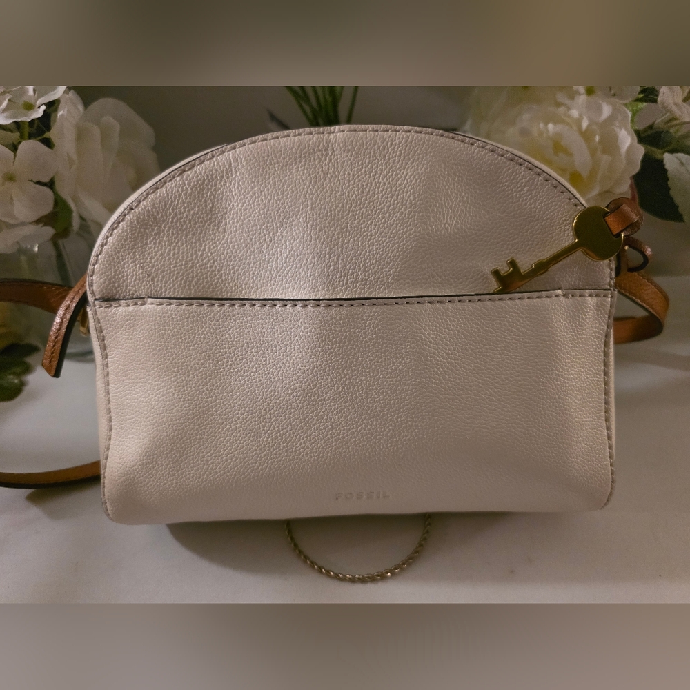 Fossil Cream Leather Women's Bag